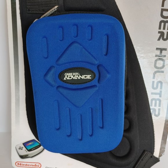 Nintendo 2001 Game Boy Carry Case NWT - Picture 2 of 11